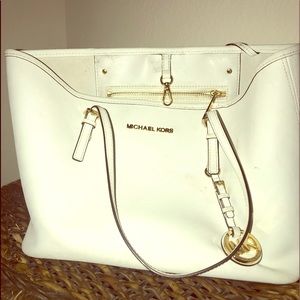 Michael Kors bucket purse
